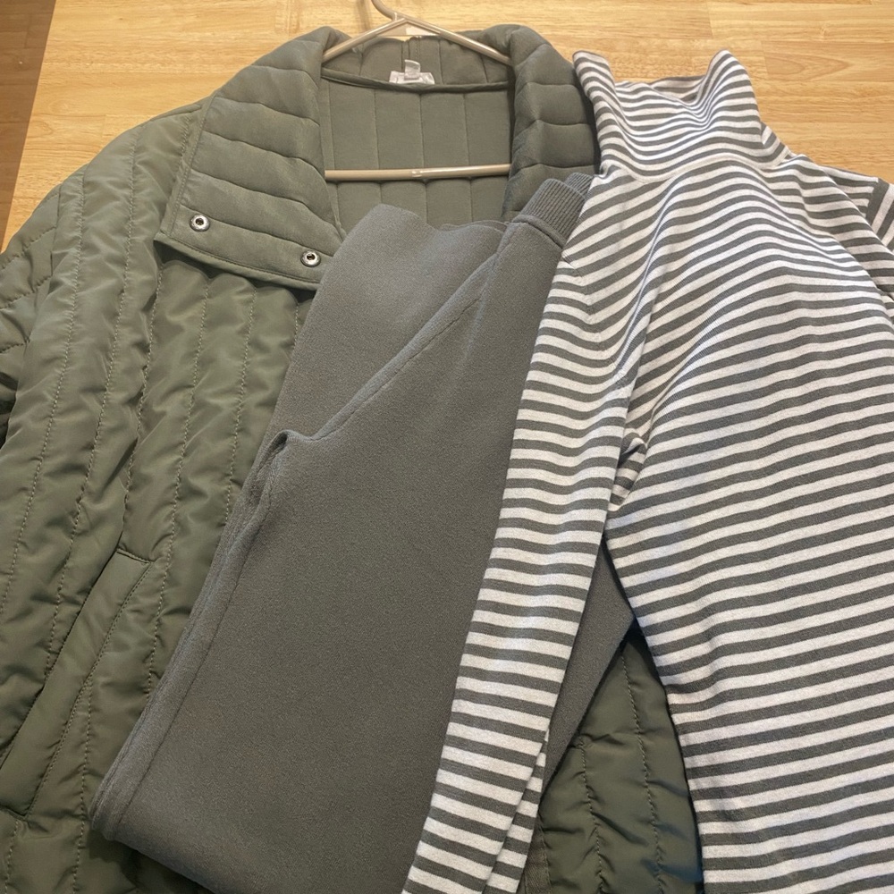 Splendid Olive Green Quilted Jacket with Gray Striped Turtleneck